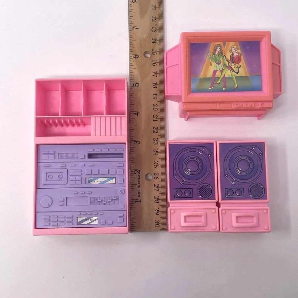 Vtg 1989 Barbie Home Entertainment Center Pink Stereo TV Speakers Mattel‎ Arco
